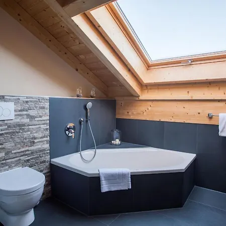 Rundblick 아파트 파르한트